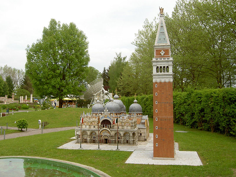 ʥ������¥΢������